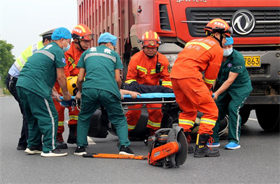 昌都地区沛县道路救援